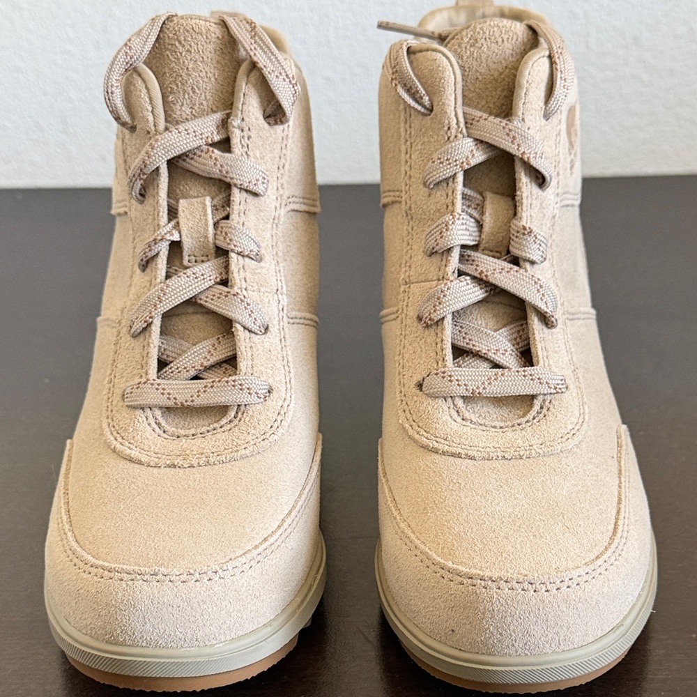 NWOT Sorel Taupe Suede Wedge Lace-Up Ankle Booties. - Picture 6 of 14
